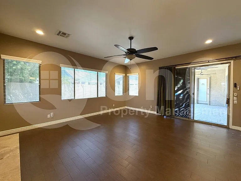 9648 E Lobo Ave — Photo 5