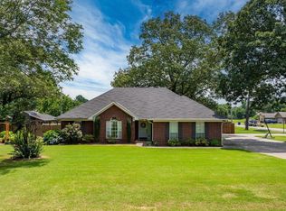 39 Sweetbriar Ln, Greenbrier, AR 72058
