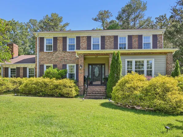 1315 Brigham Rd, Chapel Hill, NC 27517