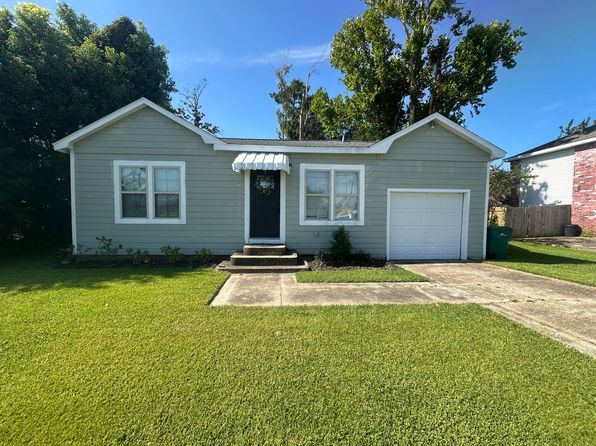 3509 Maplewood Dr