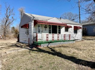 7124 E 106th Ter, Kansas City, MO 64134