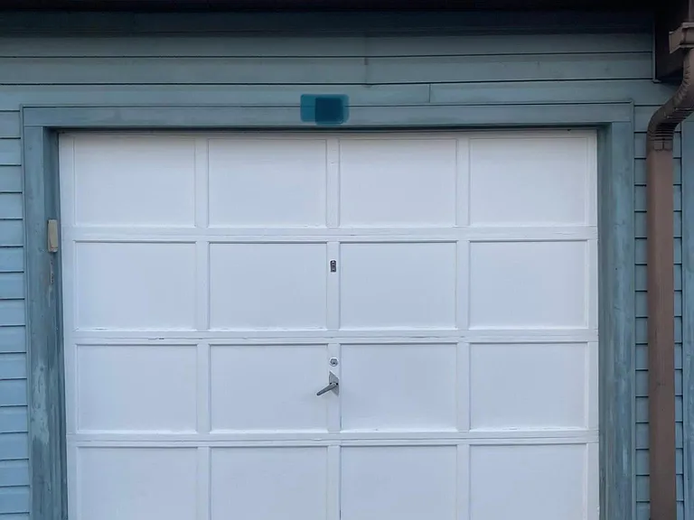 Detached 1-car Garage