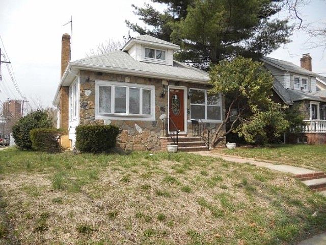 1st image of 18501 Hilburn Ave
