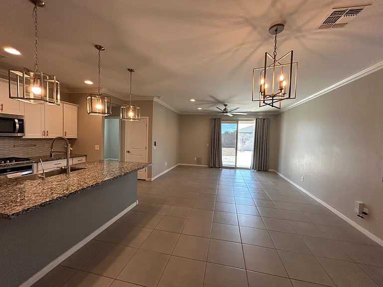 4473 W Suncup Dr — Photo 9