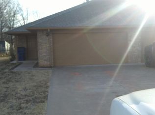 1008 S Mustang Rd, Mustang, OK 73064