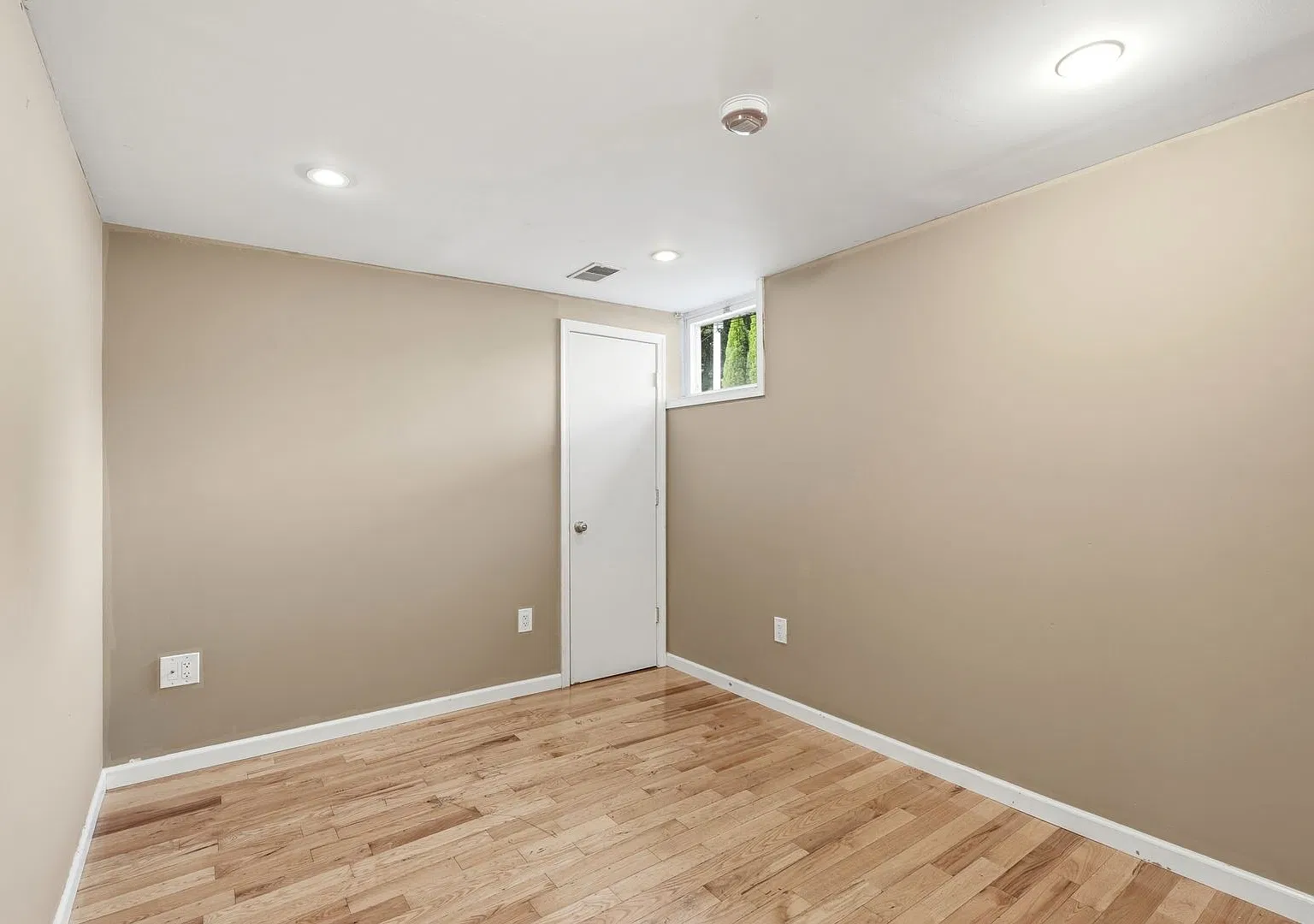 519 Valley Street — Photo 3