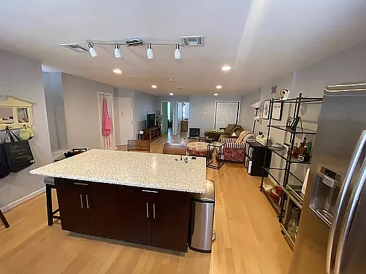 Rented by Douglas Elliman | media 7