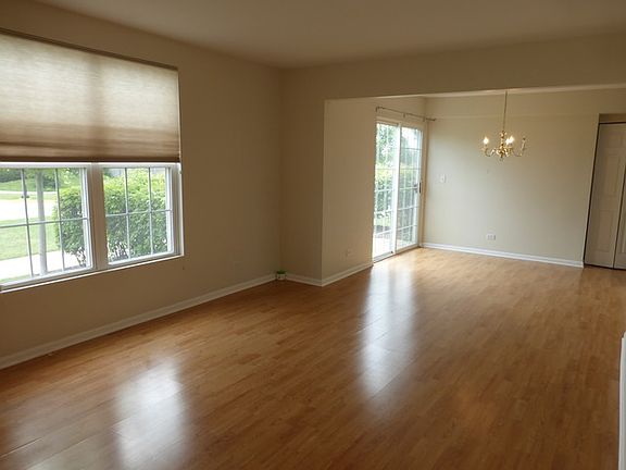 4th image of 1651 Linden Park Ln #1651