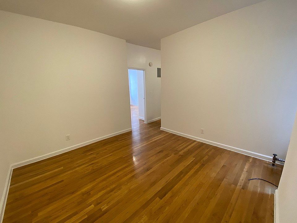 1st image of 144 W 19th St APT 2F