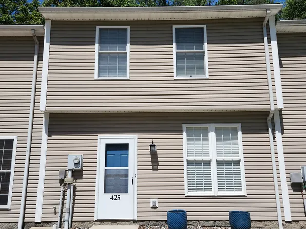 425 Shearwood Forest Dr, Bridgeport, WV 26330