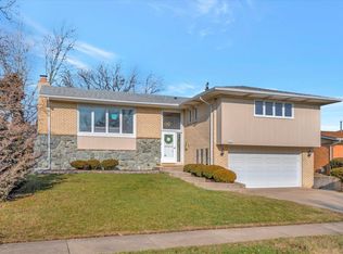 6429 Cedar Rd, Oak Forest, IL 60452