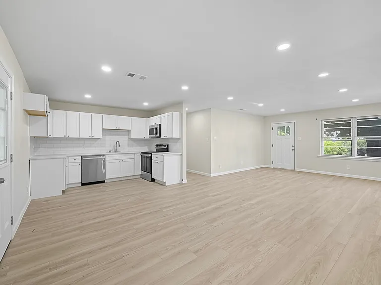 801 S Tennessee St — Photo 4