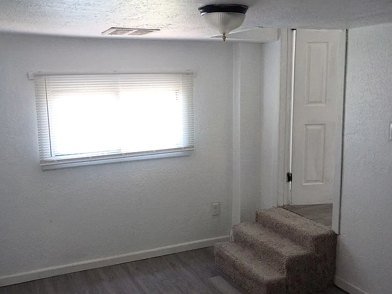 1514 NW Smith Ave — Photo 10
