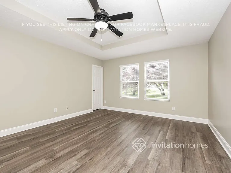 5439 Middlebury Dr — Photo 10