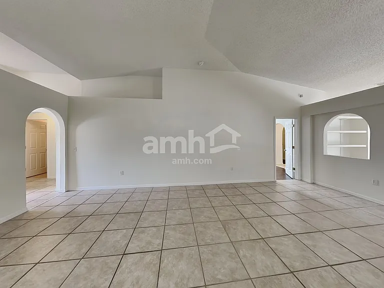 9172 Upstream Ct — Photo 8