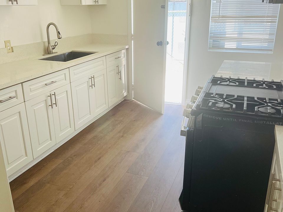 1st image of 1567 Del Amo Blvd