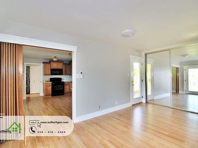 3773 Ricardo Ave — Photo 10