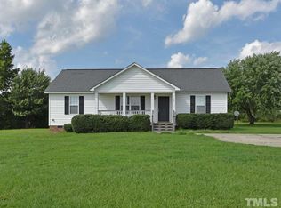 56 Pebblestone Ct, Willow Spring, NC 27592