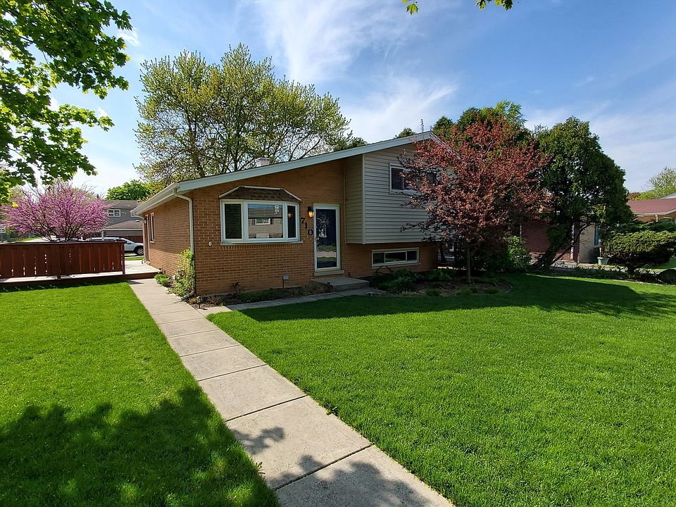 1st image of 710 N Geneva Ave