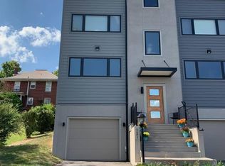 121 Penick Ct #B, Charlottesville, VA 22902