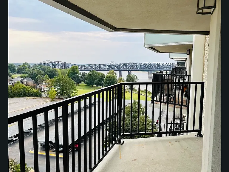 655 Riverside Dr #806A — Photo 16