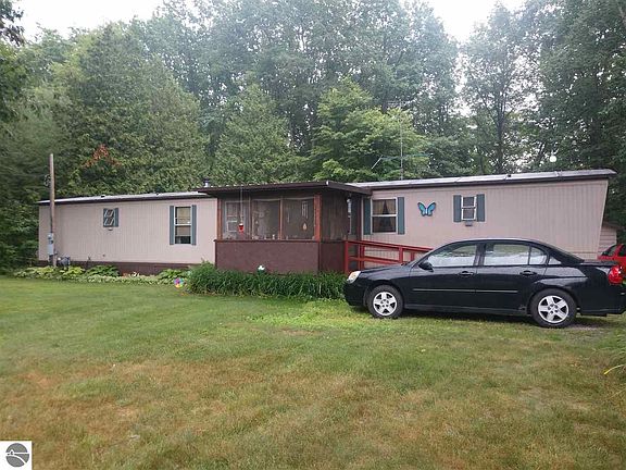 4th image of 4212 E Anne St