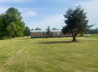 10865 W McGregor Rd, Riverdale, MI 48877