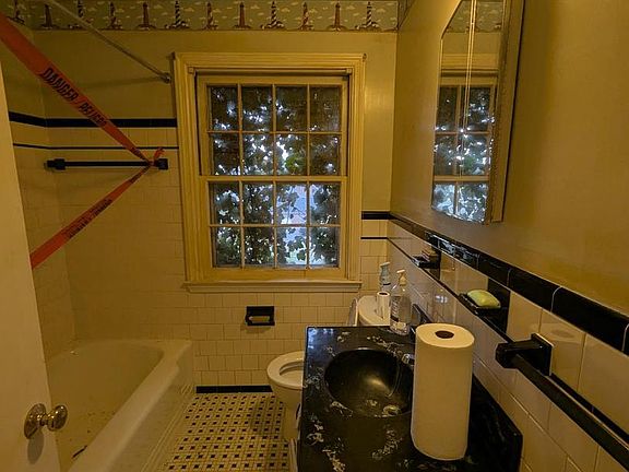 5th image of 13500 Blenheim Rd N