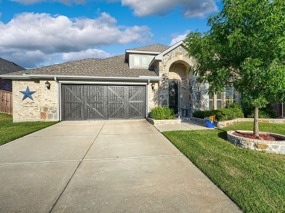 1st image of 1843 Tuscany Dr