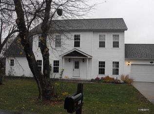 9437 400th Ave, Genoa City, WI 53128