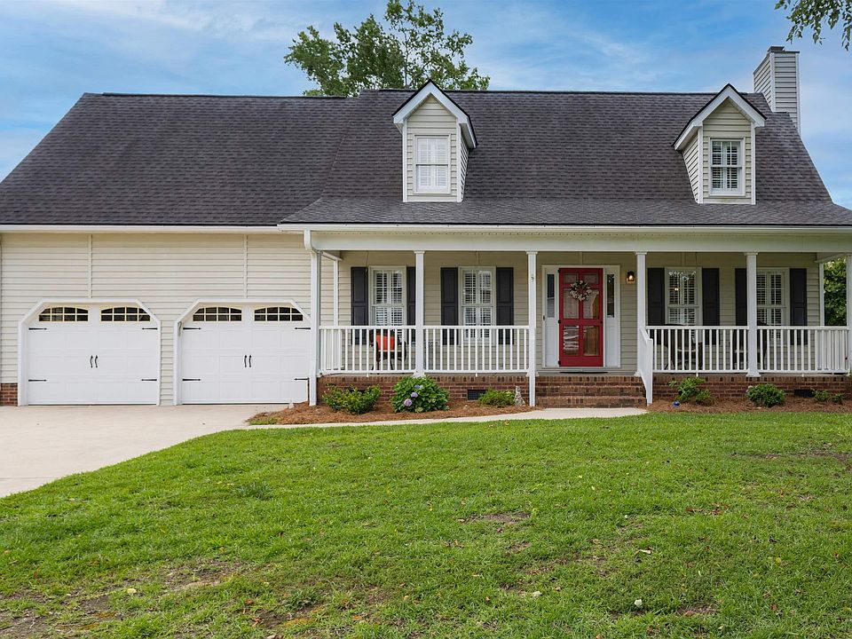 1st image of 209 Water Crest Dr