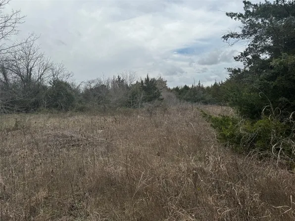 630 Lindell St, Glenn Heights, TX 75154