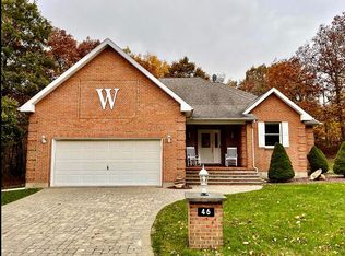 46 Inverness Ln, Hazle Township, PA 18202