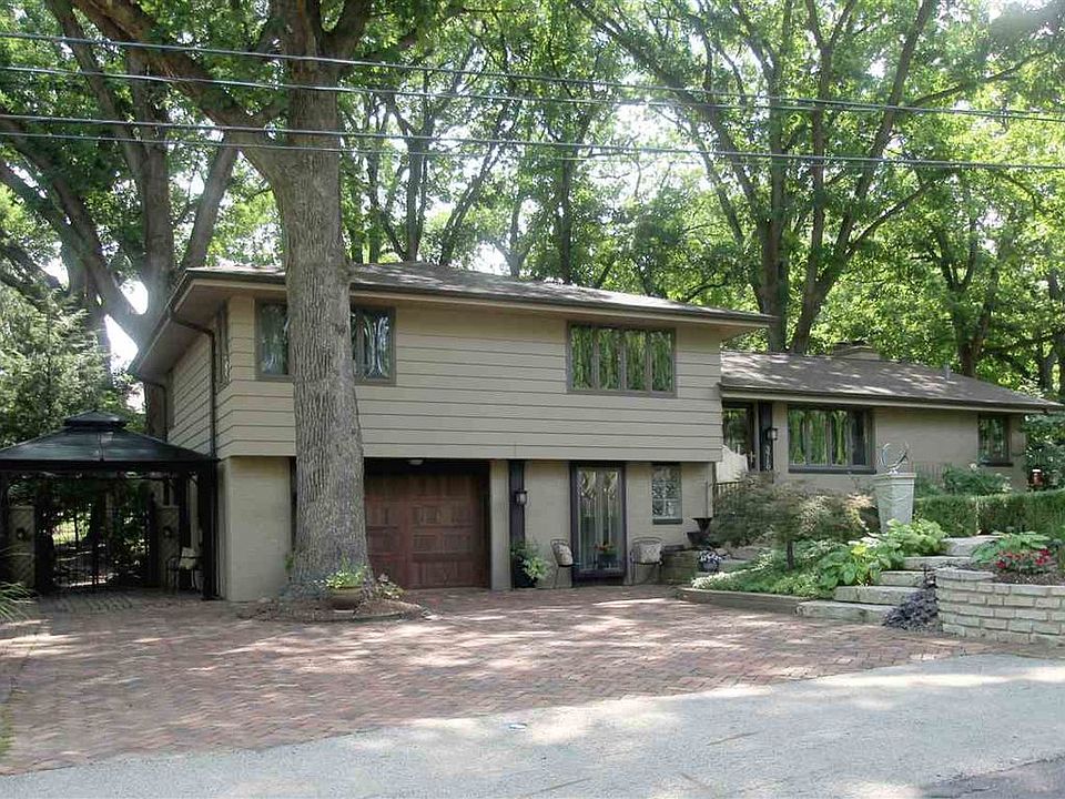 1st image of 3710 N Harmon Ave