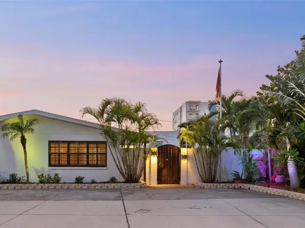 13444 1st St E, Madeira Beach, FL 33708