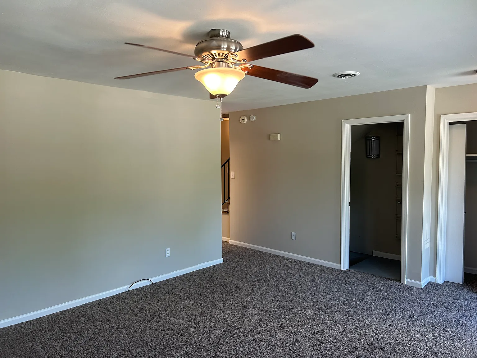 3422 Sutherland Dr — Photo 4