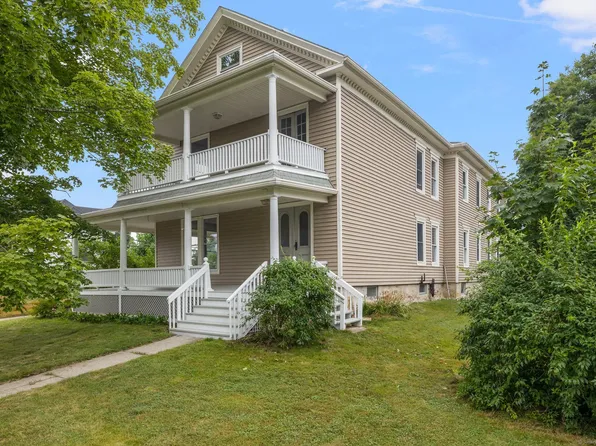 133 Grove Street, Putnam, CT 06260