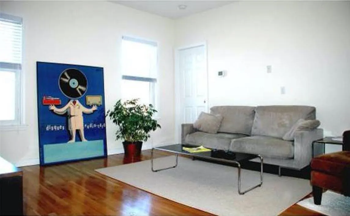 15 Adams St — Photo 2