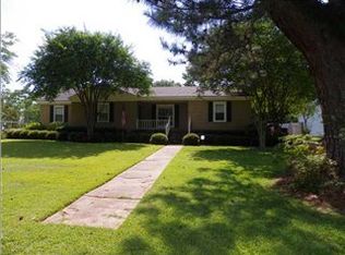 807 Broad St, Aliceville, AL 35442
