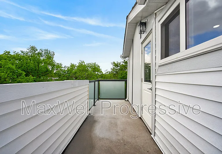 10821 112th St NW #1 — Photo 30