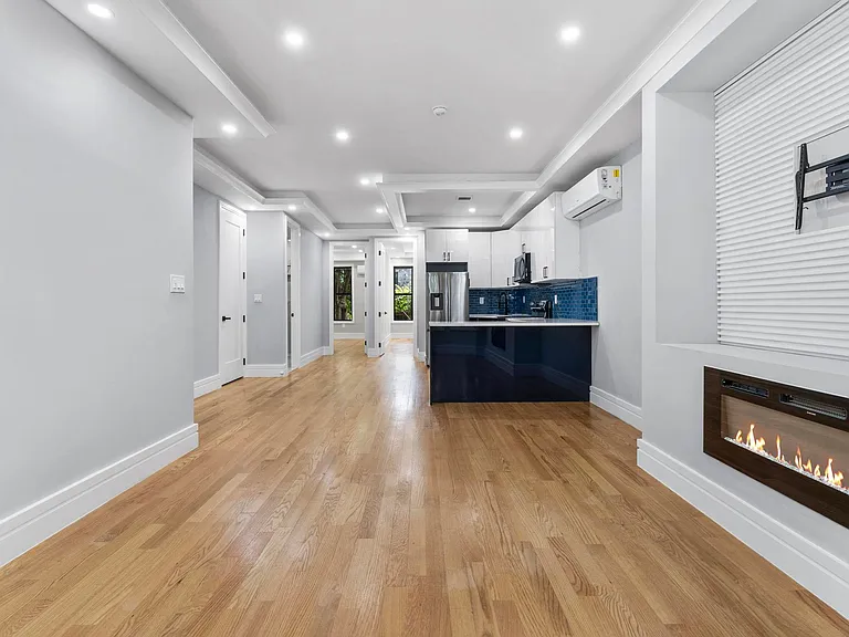 192 Weirfield St #2 — Photo 7