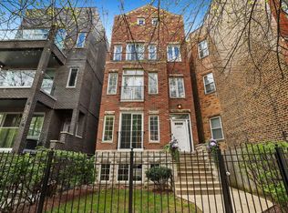 1467 W Erie St #1, Chicago, IL 60642