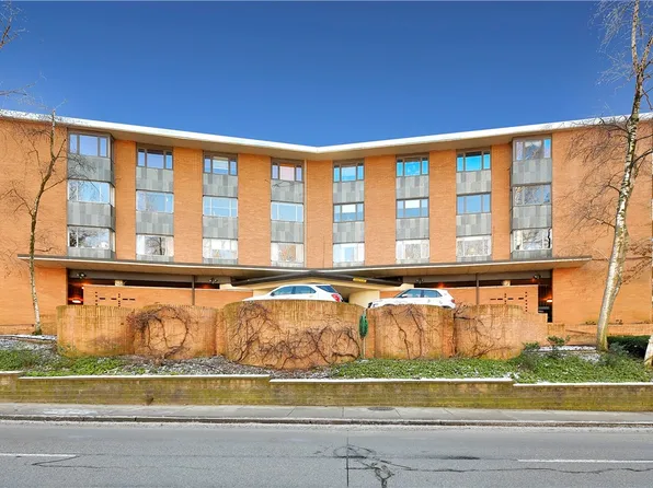 5048 5th Ave APT 202, Shadyside, PA 15232