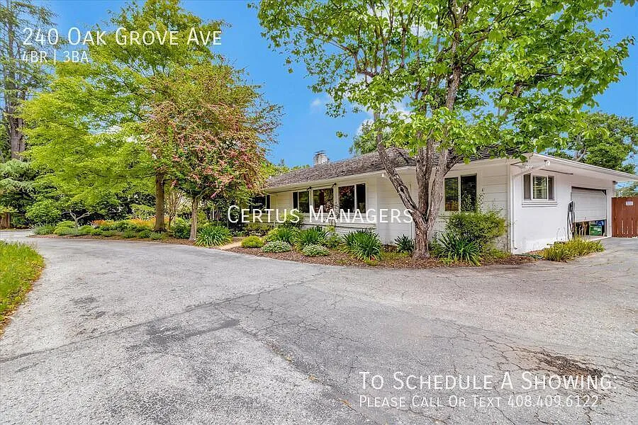 Private Atherton Home on 1.13 Acres with Pool & Tennis Court — Photo 4