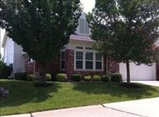 738 Stone Meadow Dr, Chesterfield, MO 63005