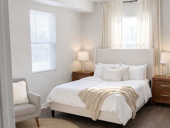 4th image of 1300 Congress St SE #2