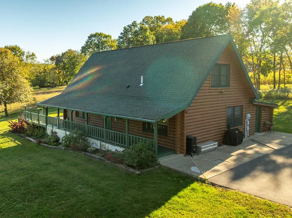 377 Summerhill Rd, Berwick, PA 18603