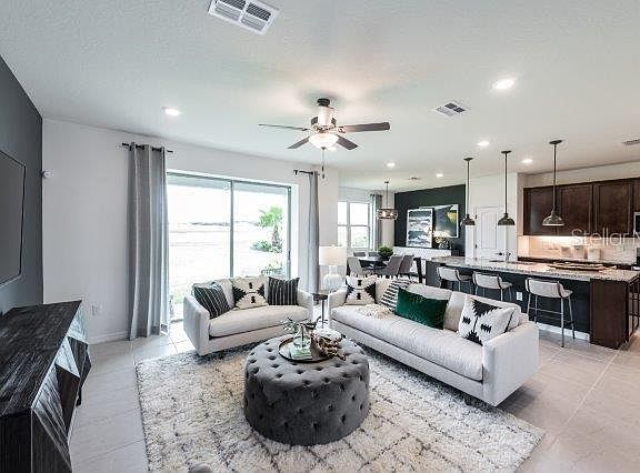 3rd image of 11104 Green Harvest Dr