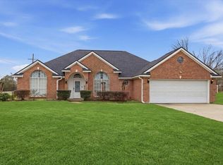 8505 Sunflower Ln, Beaumont, TX 77705