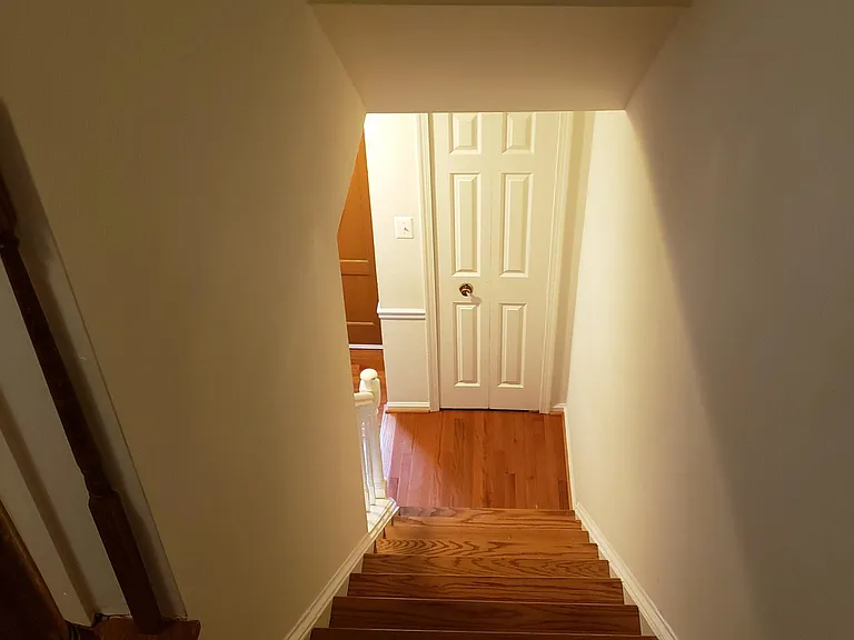 6279 Kerrydale Dr — Photo 32
